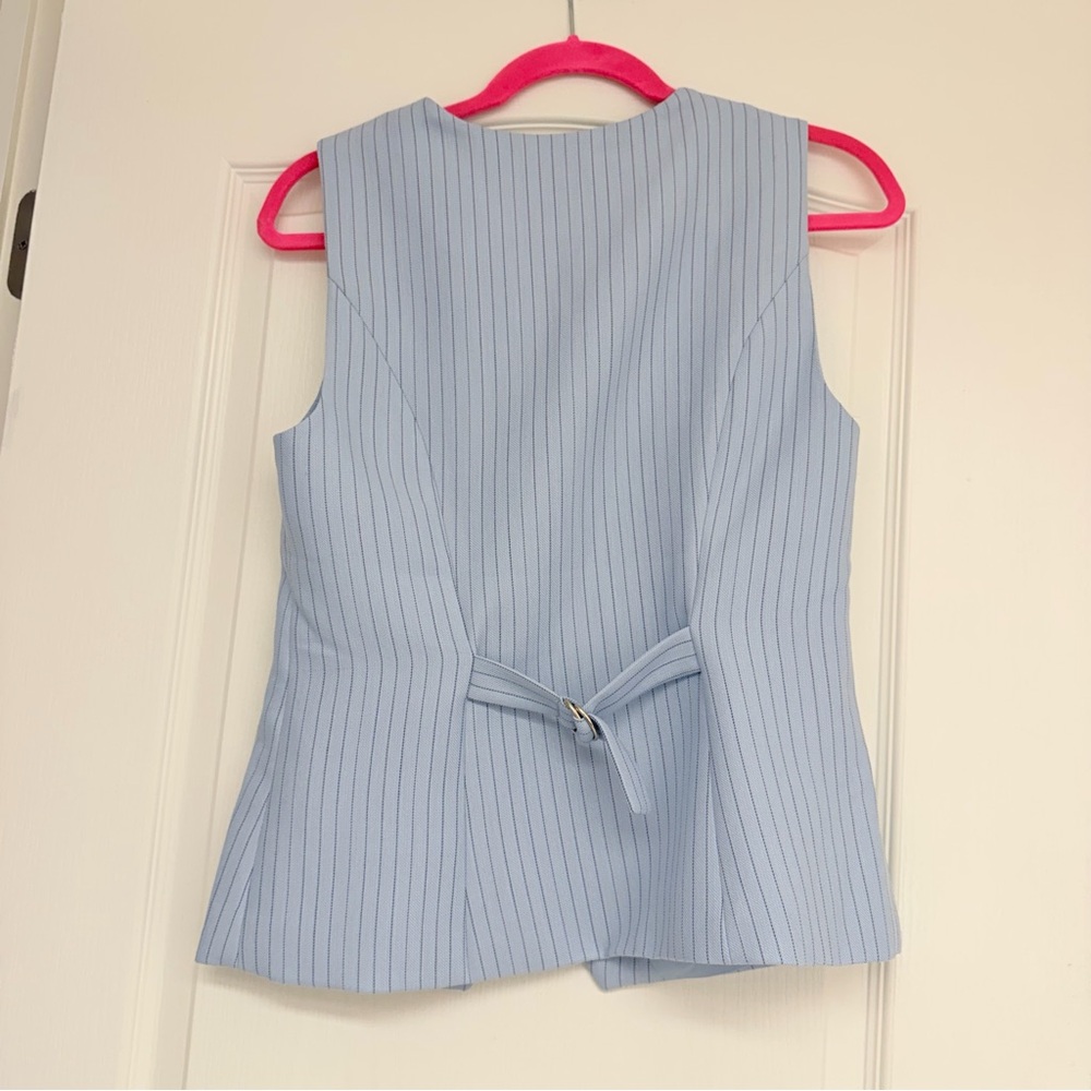 Abercrombie & Fitch Blue Striped Vest Shirt, Size S - Picture 2 of 6